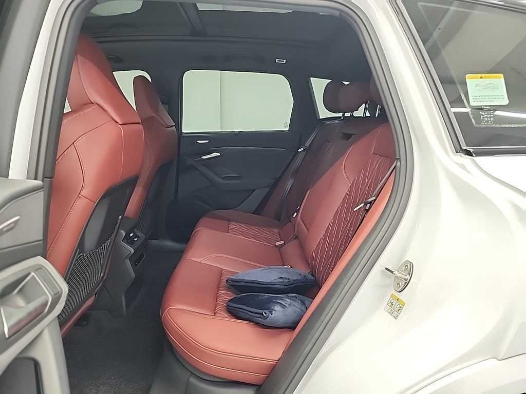 아우디 SQ6 SQ6 e-트론 콰트로 이미지 13