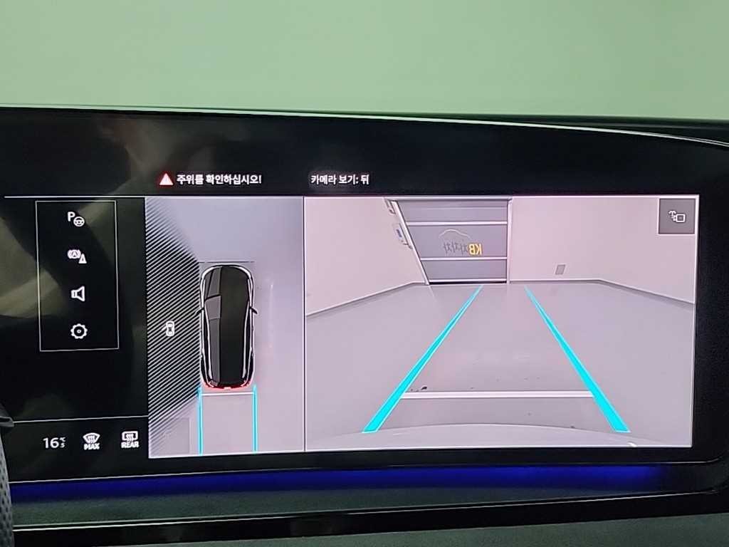 아우디 SQ6 SQ6 e-트론 콰트로 이미지 17