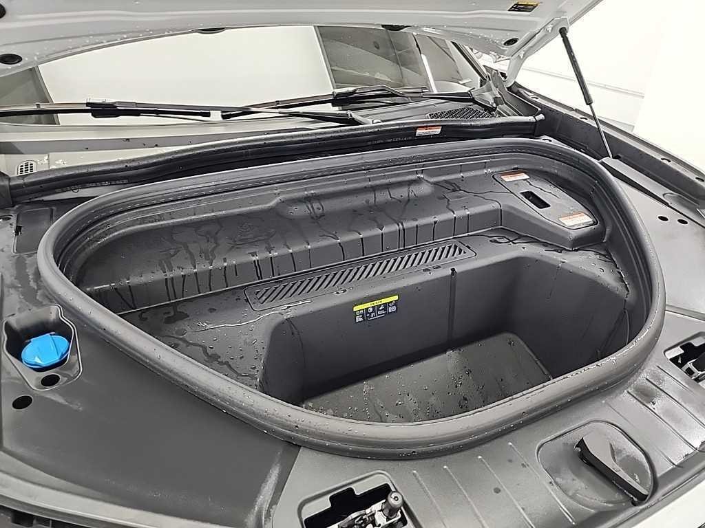 아우디 SQ6 SQ6 e-트론 콰트로 이미지 6