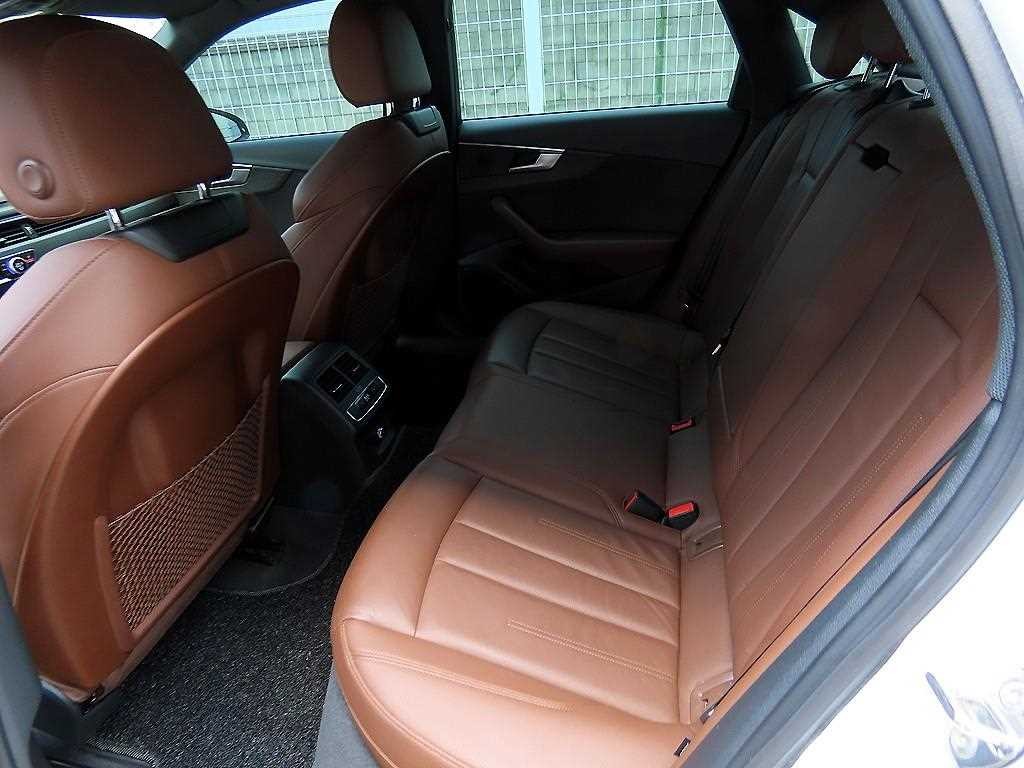 아우디 A4 A4 (B9) 40 TFSI 이미지 7