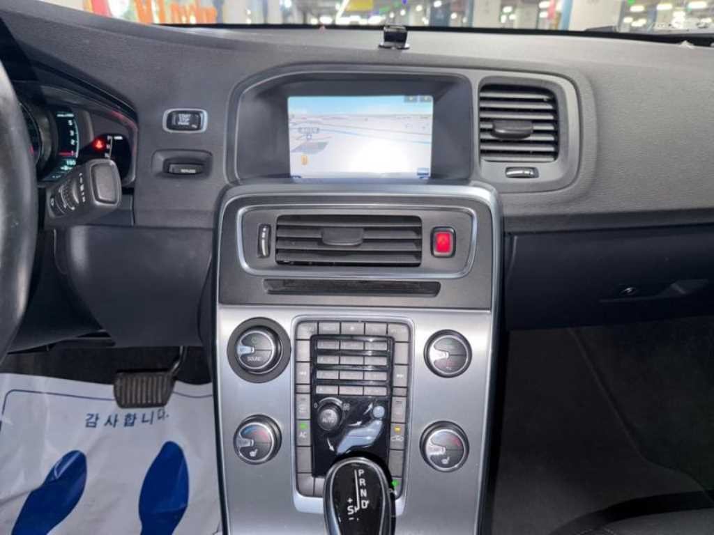 볼보 S60 뉴S60 D2 이미지 10