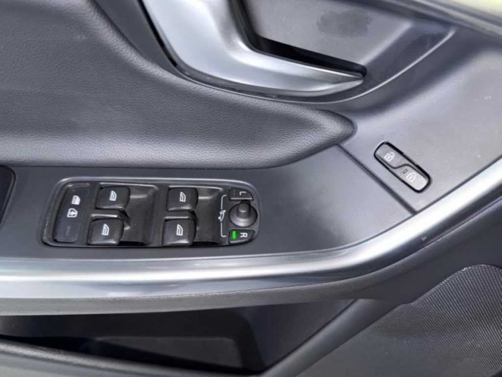 볼보 S60 뉴S60 D2 이미지 13