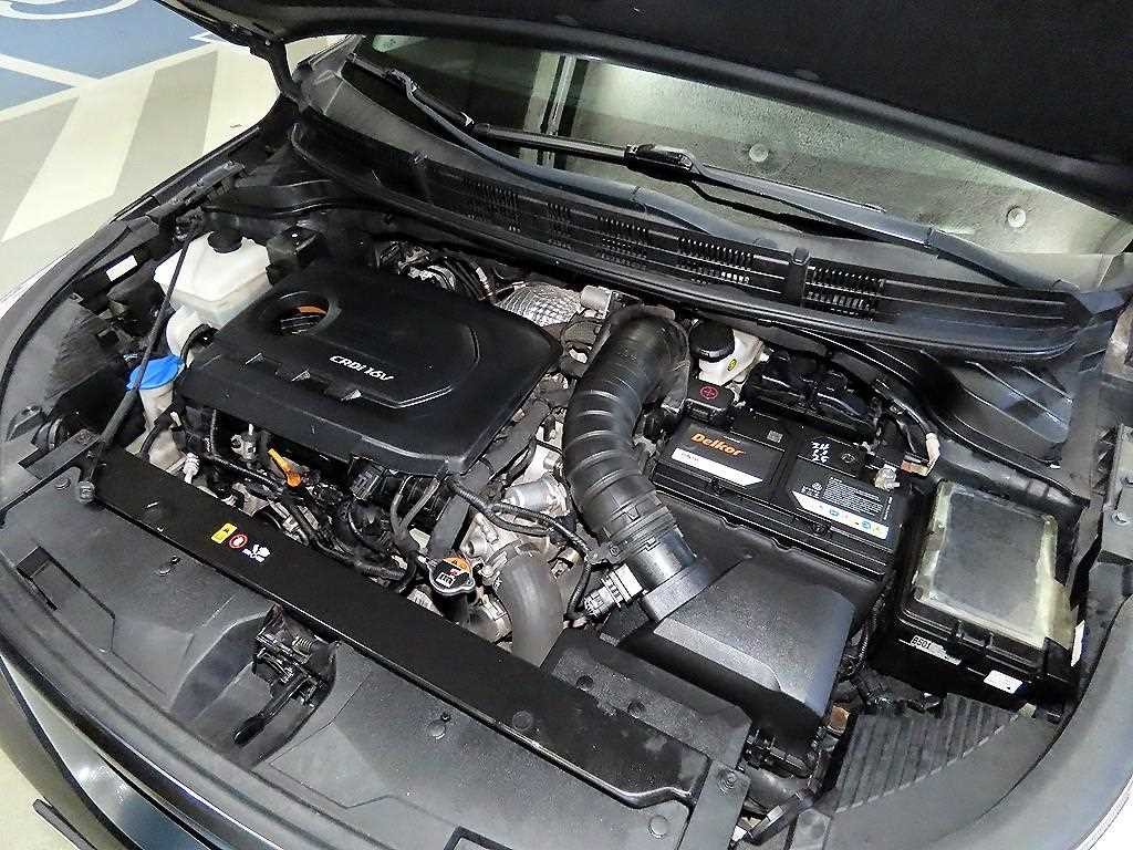 기아 스토닉 디젤 1.6 트렌디 이미지 19