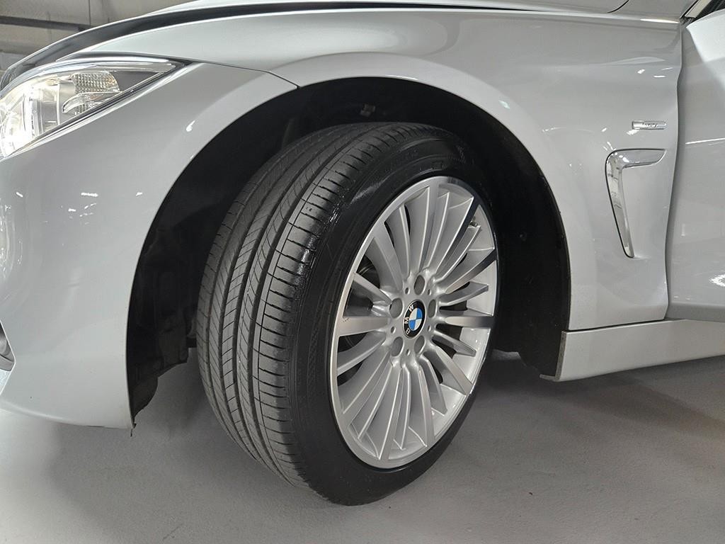 BMW 4시리즈 4시리즈 (F32) 420i 그란쿠페 럭셔리 이미지 20