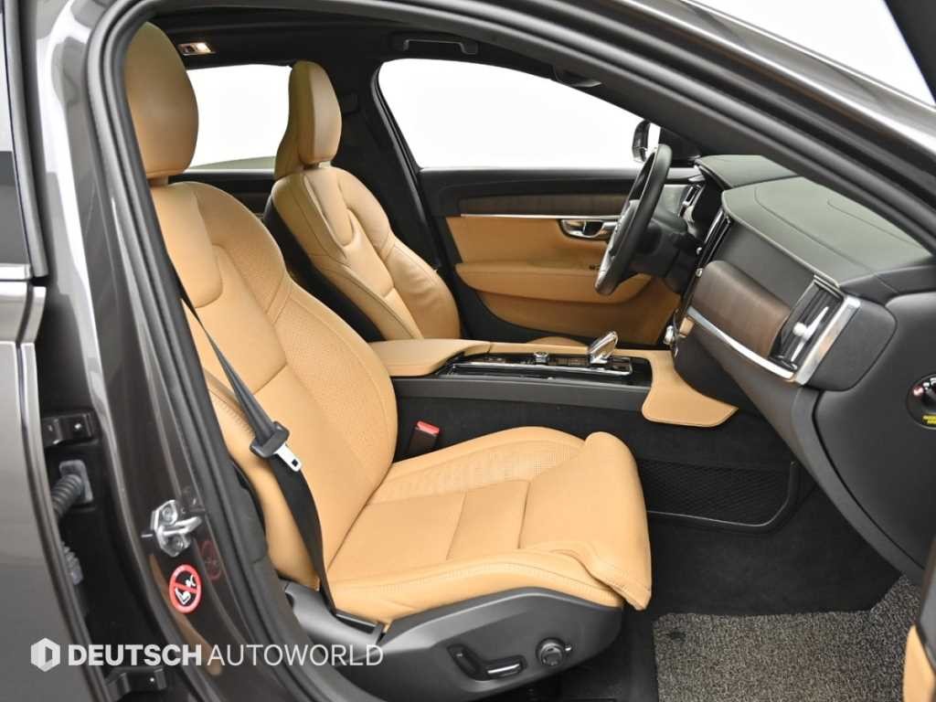 볼보 S90 B5 인스크립션 이미지 10
