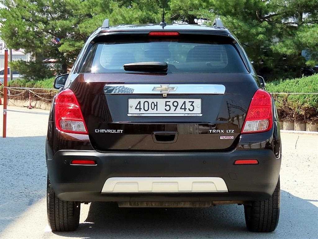 쉐보레 트랙스 1.4 LT 래더패키지 이미지 4