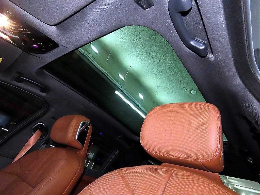 BMW 7시리즈 7시리즈 (G70) 740d xDrive M 스포츠 이미지 18