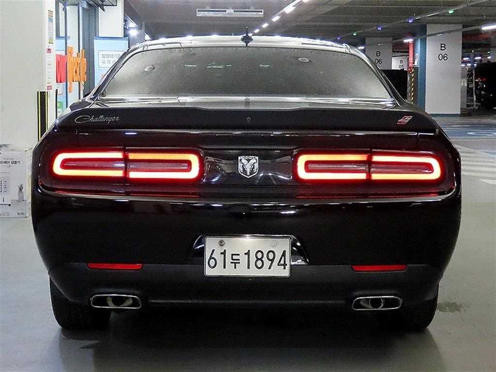 다찌 챌린저 3.6 SXT 이미지 5