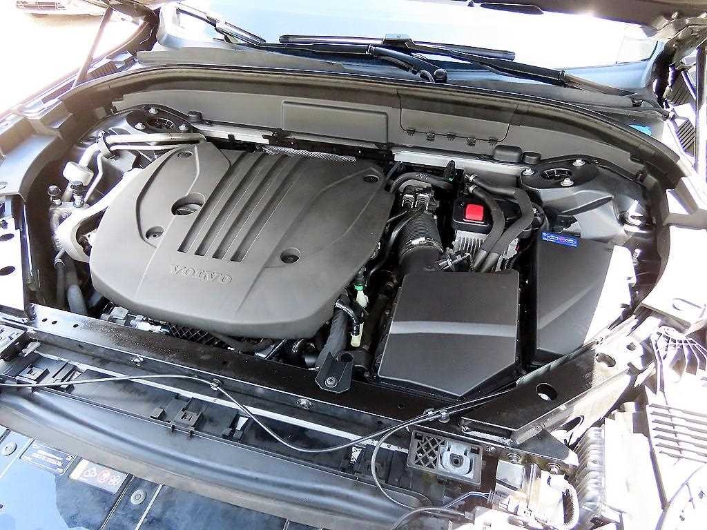 볼보 XC60 XC60(2세대) B5 AWD 인스크립션 이미지 19