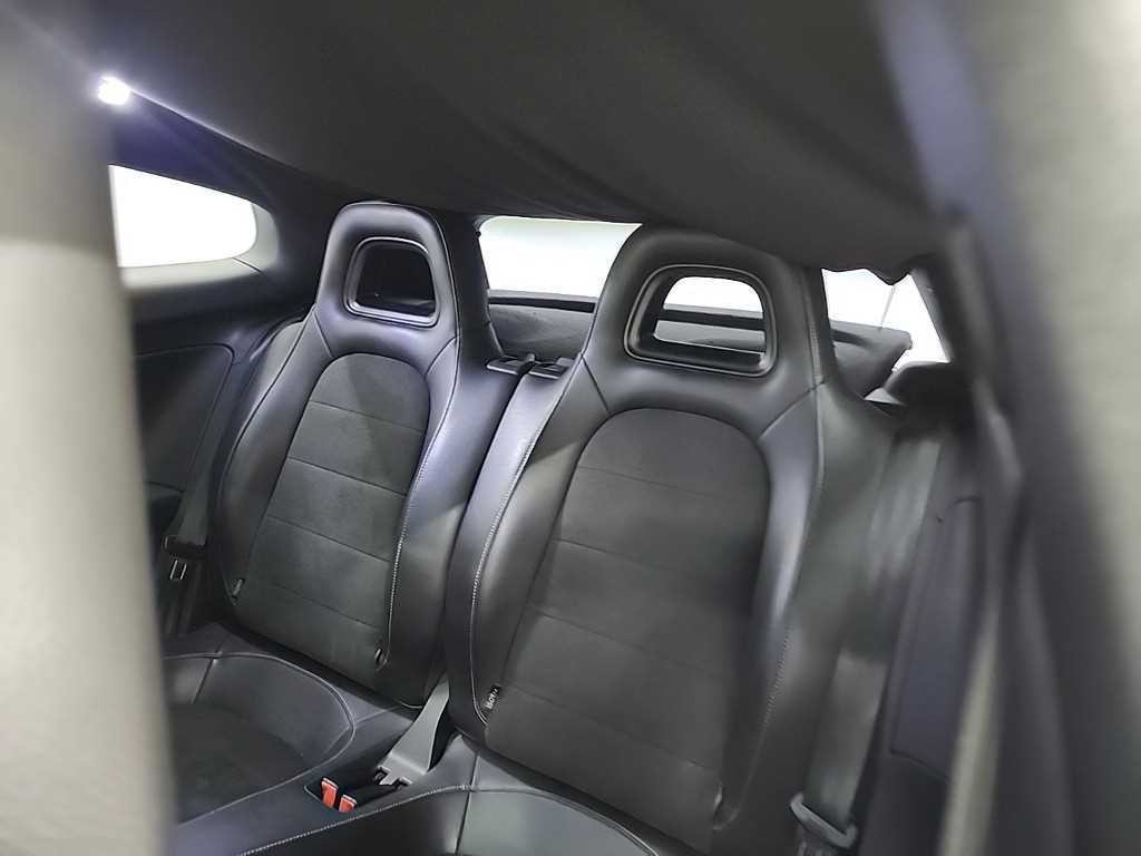 폭스바겐 시로코 2.0 TSI R 이미지 12
