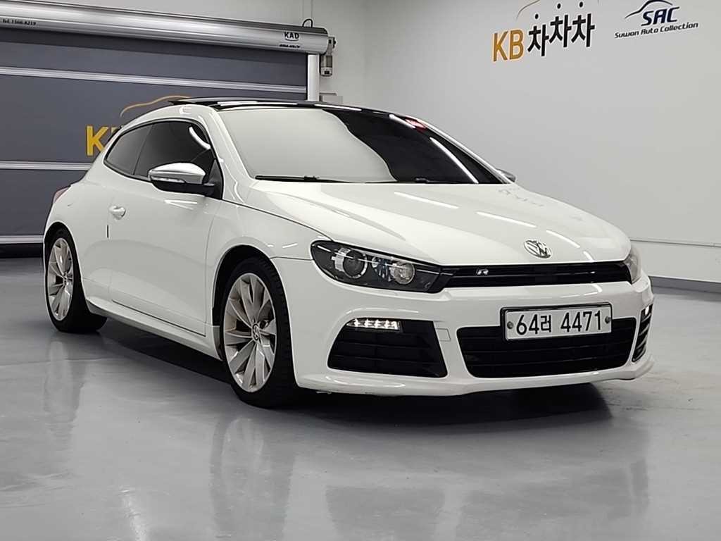 폭스바겐 시로코 2.0 TSI R 이미지 4