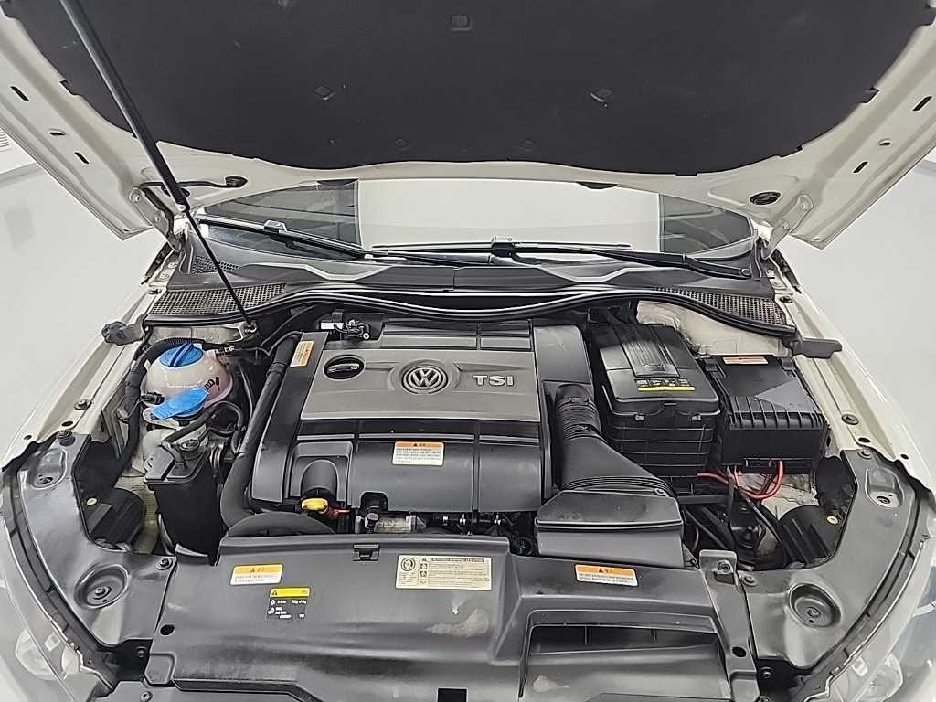 폭스바겐 시로코 2.0 TSI R 이미지 5