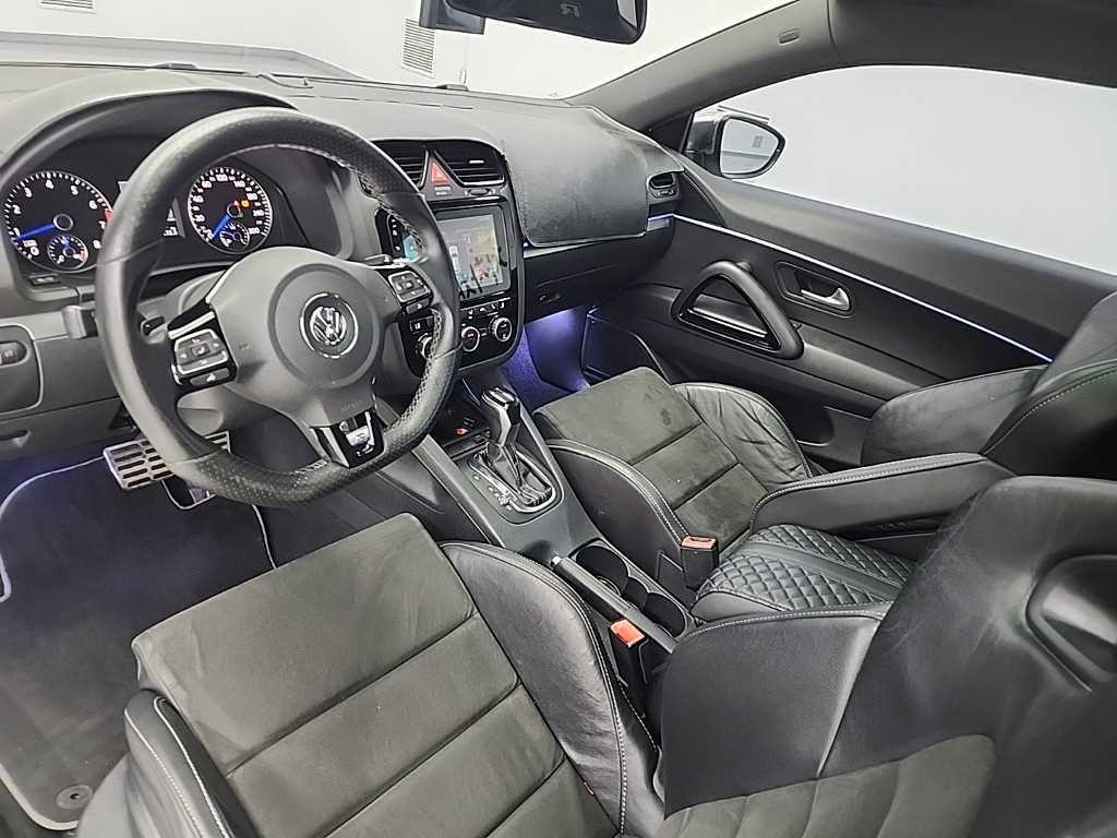 폭스바겐 시로코 2.0 TSI R 이미지 7
