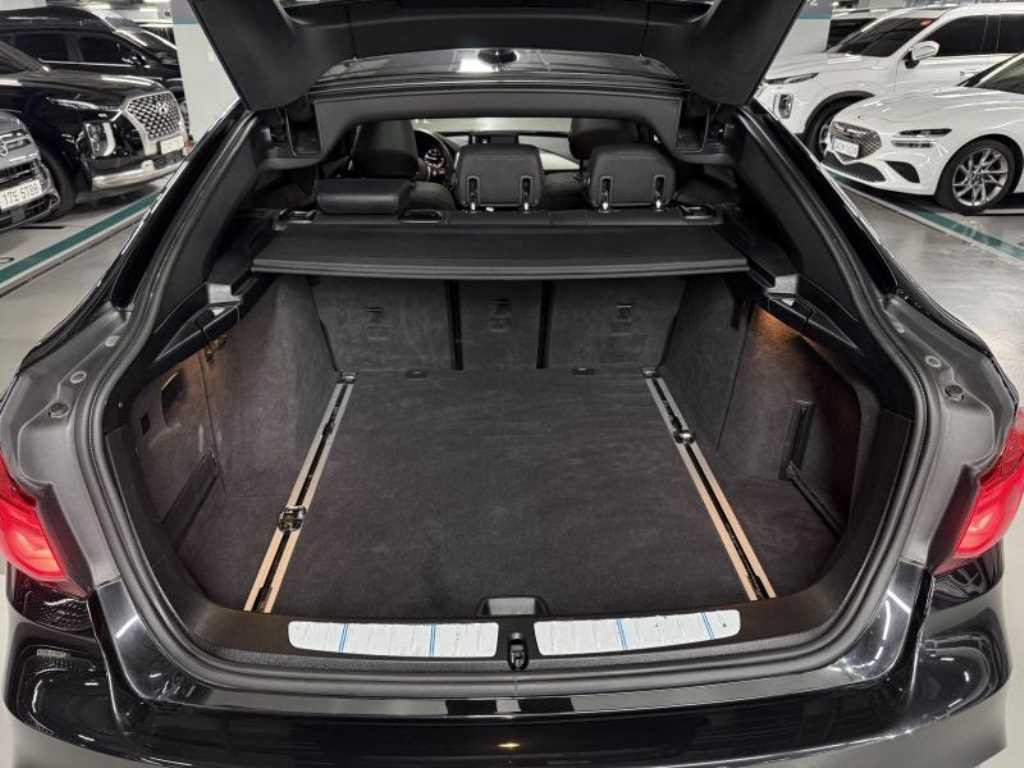 BMW 그란투리스모 3시리즈 GT (F34) GT 320D M 스포트 프리미엄 이미지 19