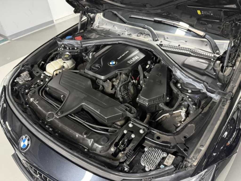 BMW 그란투리스모 3시리즈 GT (F34) GT 320D M 스포트 프리미엄 이미지 5