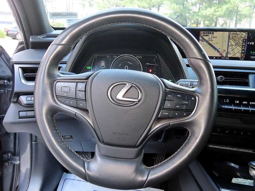 렉서스 UX UX 250h 2.0 AWD 이미지 8