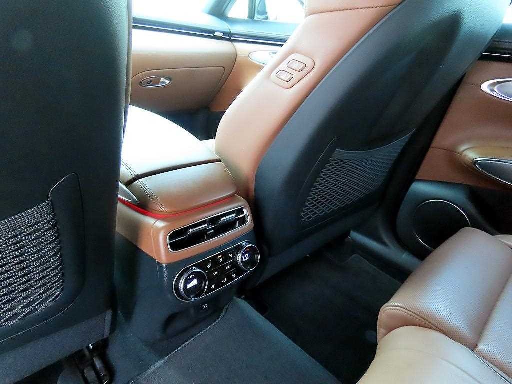 제네시스 GV70 2.5T 가솔린 2WD 이미지 15