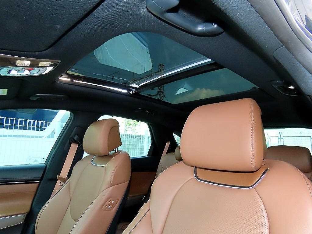 제네시스 GV70 2.5T 가솔린 2WD 이미지 16