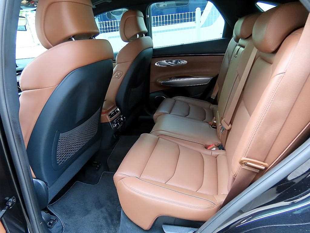 제네시스 GV70 2.5T 가솔린 2WD 이미지 6