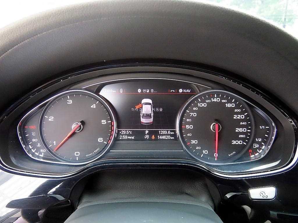 아우디 A8 뉴A8 50 TDI 콰트로 LWB 이미지 9