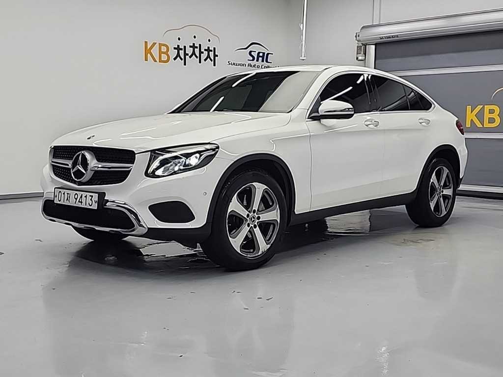 벤츠 GLC 클래스 GLC클래스 X253 GLC 300 4MATIC 쿠페 이미지 2