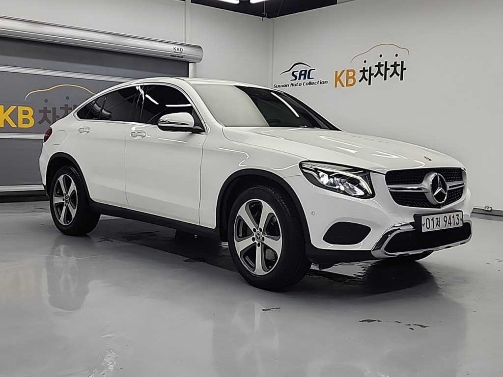 벤츠 GLC 클래스 GLC클래스 X253 GLC 300 4MATIC 쿠페 이미지 5