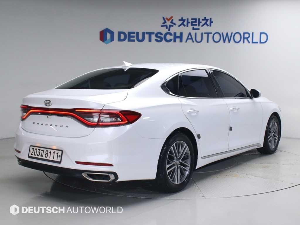 현대 그랜저 그랜저 IG 3.0 LPI 모던 이미지 2