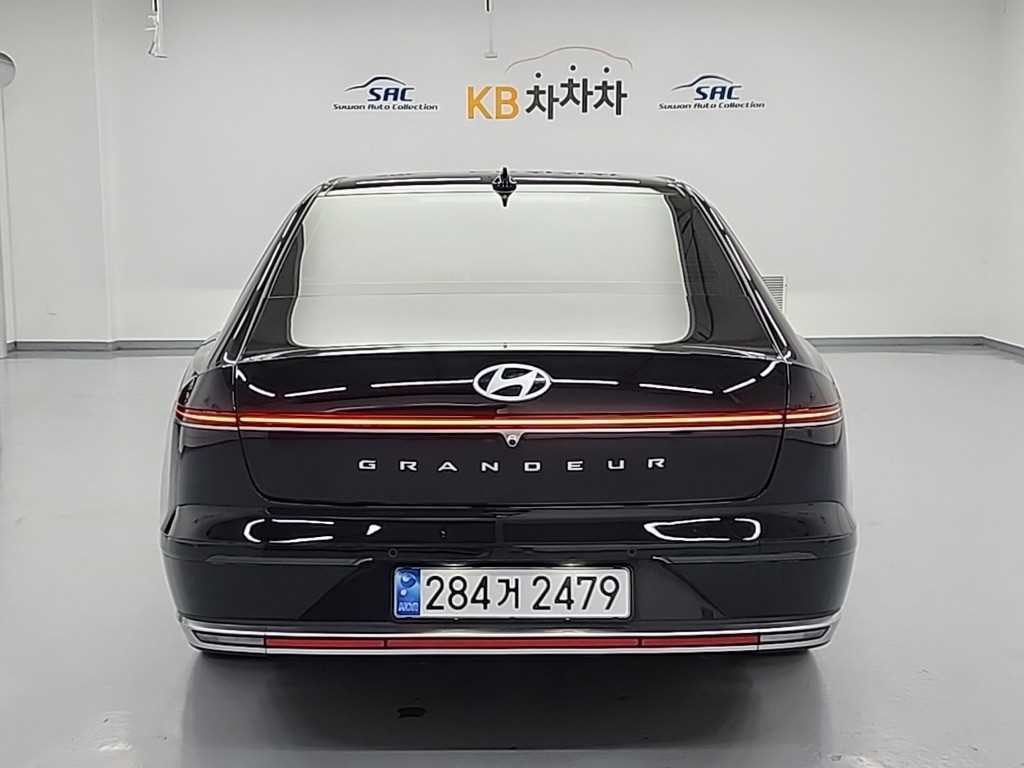 현대 그랜저 그랜저 (GN7) 가솔린 2.5 2WD 프리미엄 이미지 4