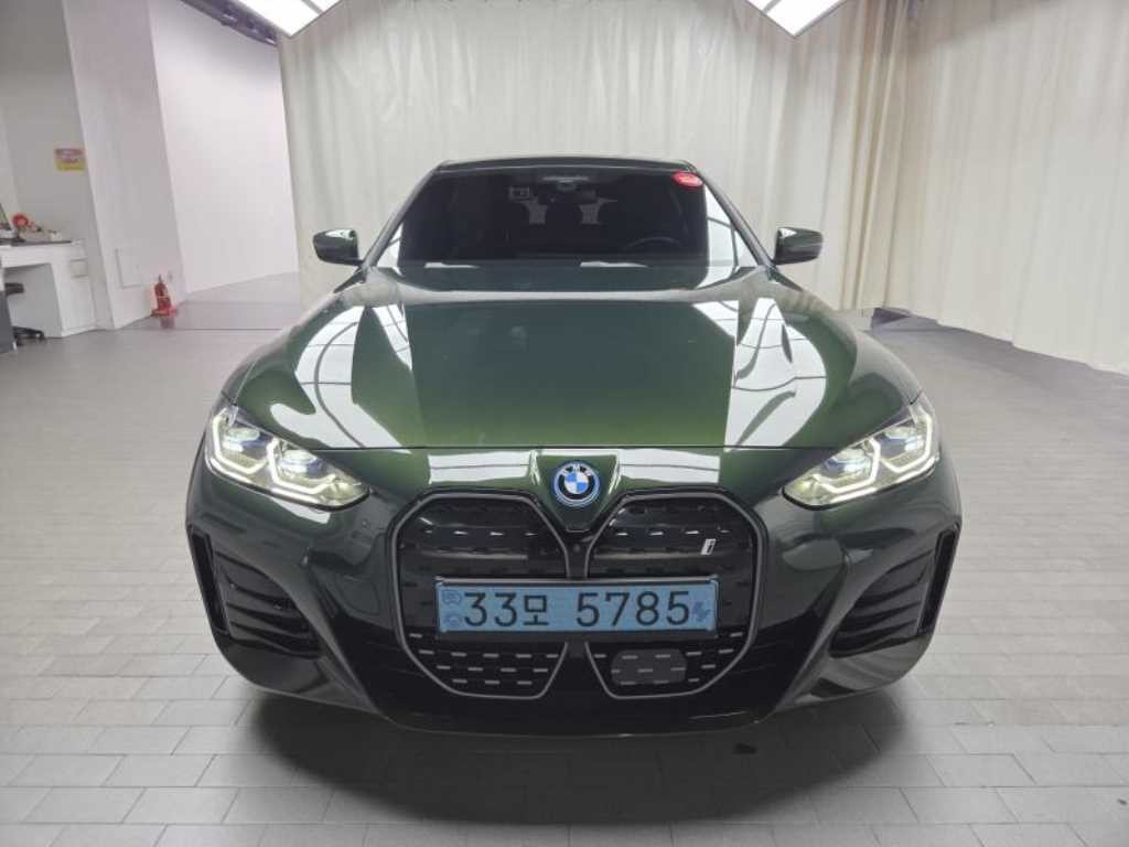 BMW i4 eDrive 40 M 스포츠 프로 이미지 1