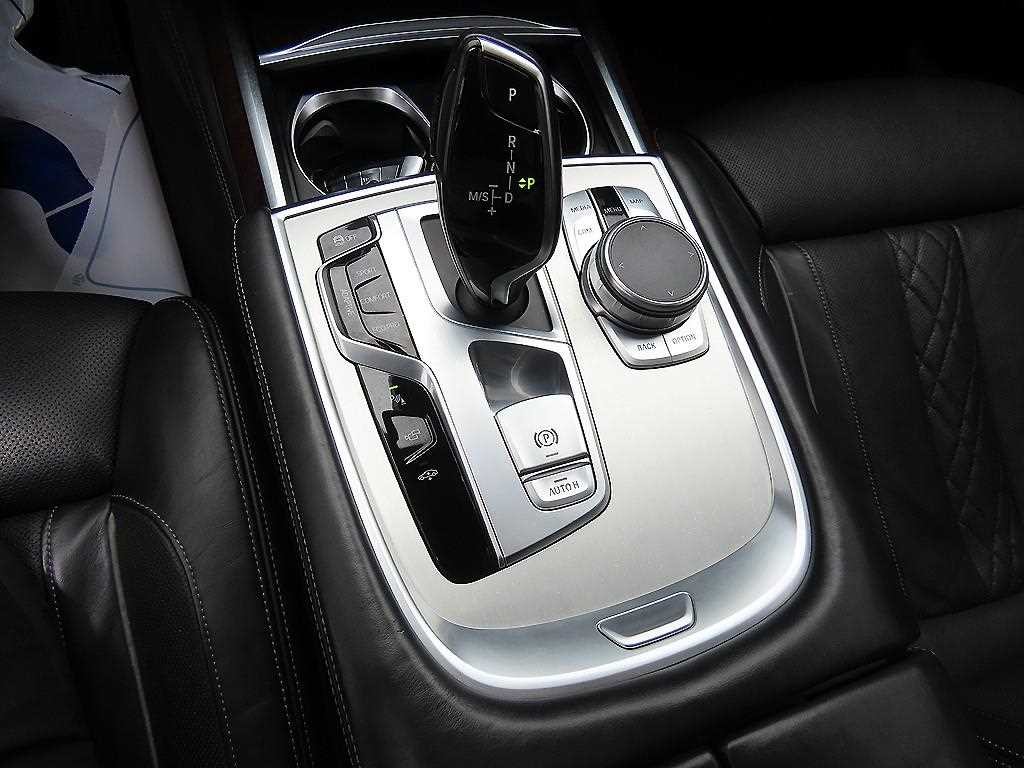 BMW 7시리즈 7시리즈 (G11) 750i xDrive 이미지 11