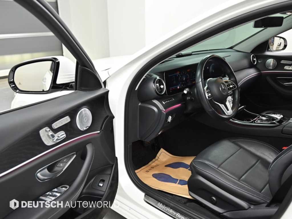 벤츠 E 클래스 E-클래스 W213 E300 아방가르드 이미지 11