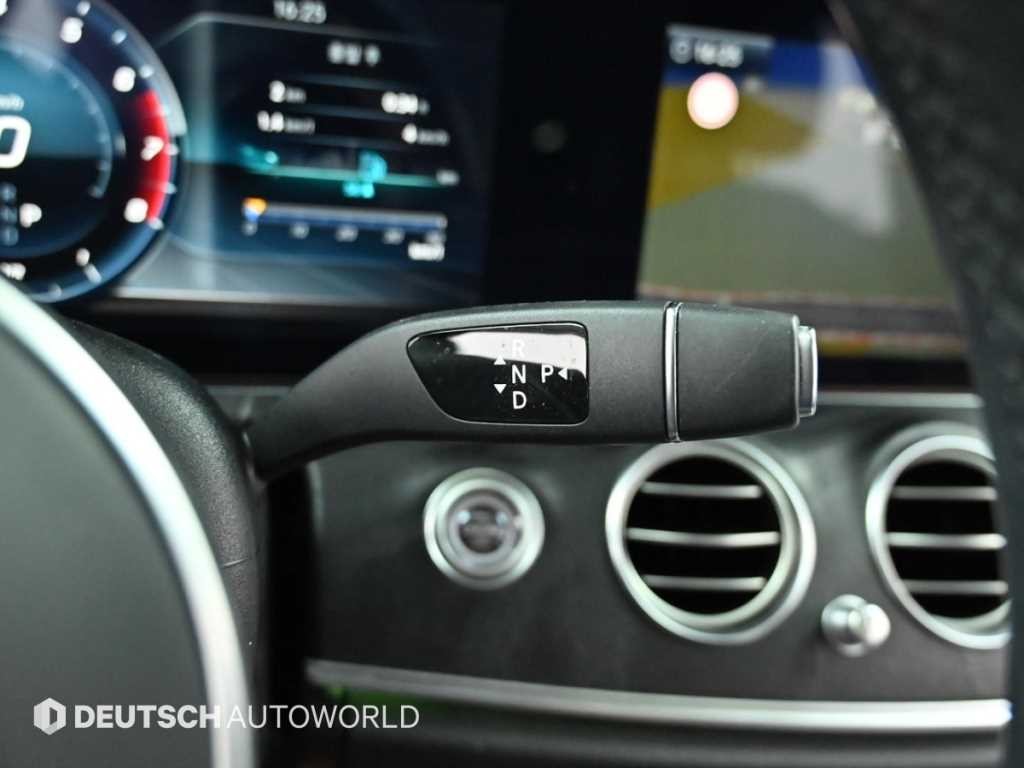 벤츠 E 클래스 E-클래스 W213 E300 아방가르드 이미지 9
