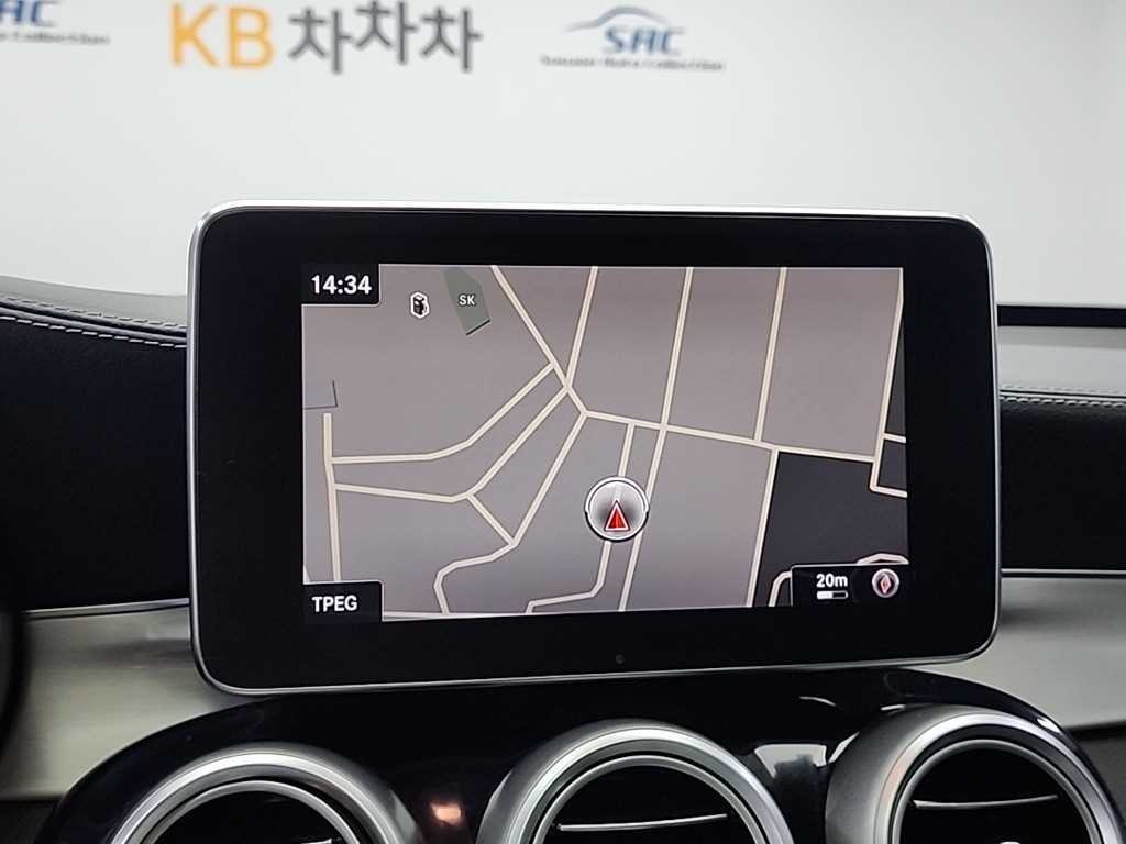 벤츠 GLC 클래스 GLC클래스 X253 GLC 220 d 4MATIC 쿠페 이미지 15