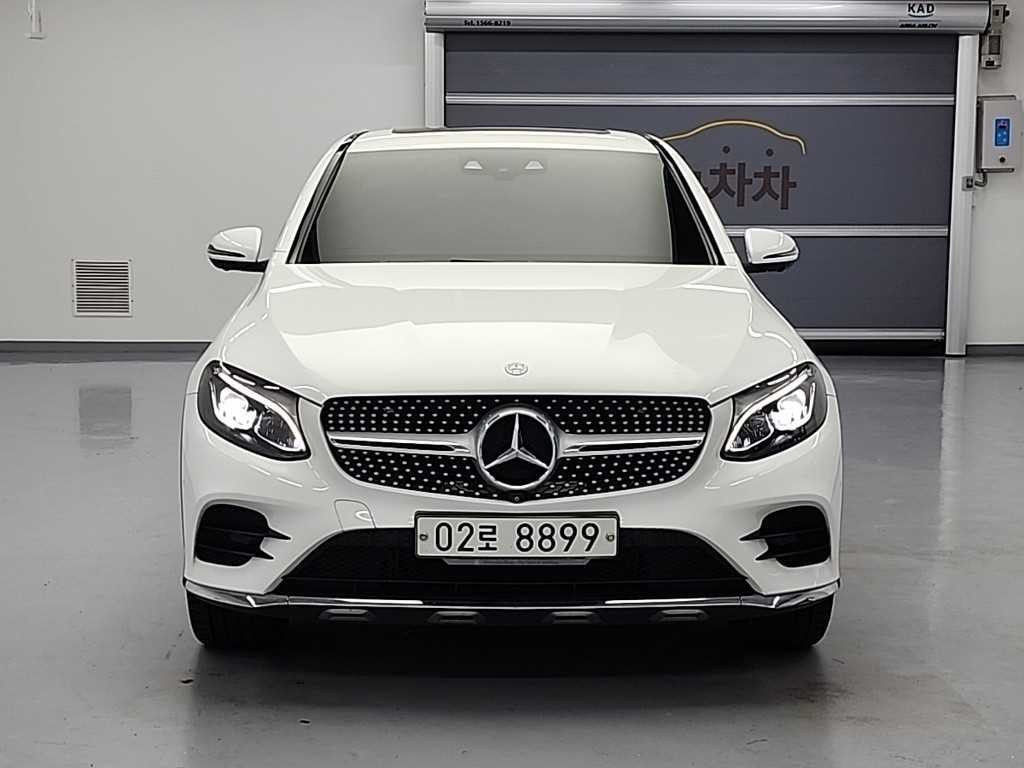 벤츠 GLC 클래스 GLC클래스 X253 GLC 220 d 4MATIC 쿠페 이미지 2