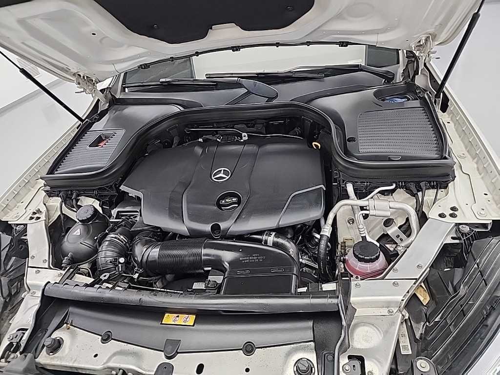 벤츠 GLC 클래스 GLC클래스 X253 GLC 220 d 4MATIC 쿠페 이미지 5
