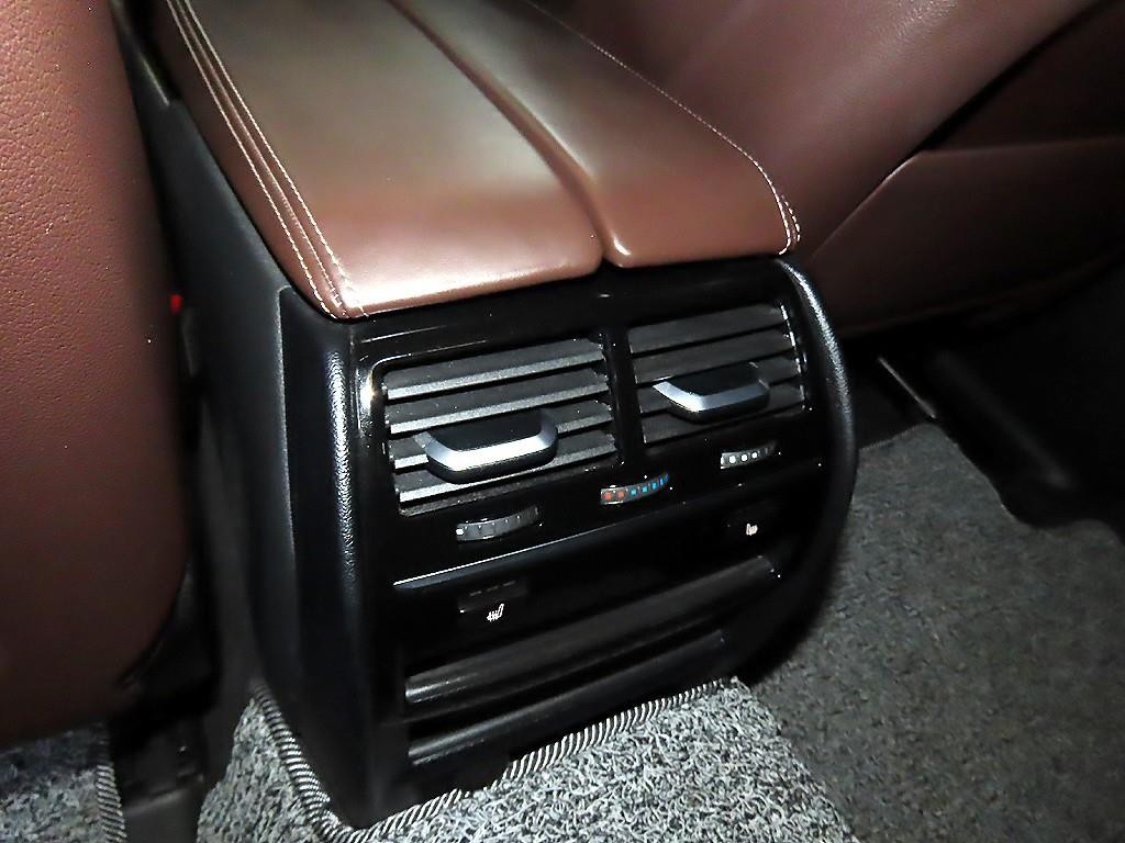 BMW 5시리즈 5시리즈 (G30) 530e M 스포츠 이미지 15