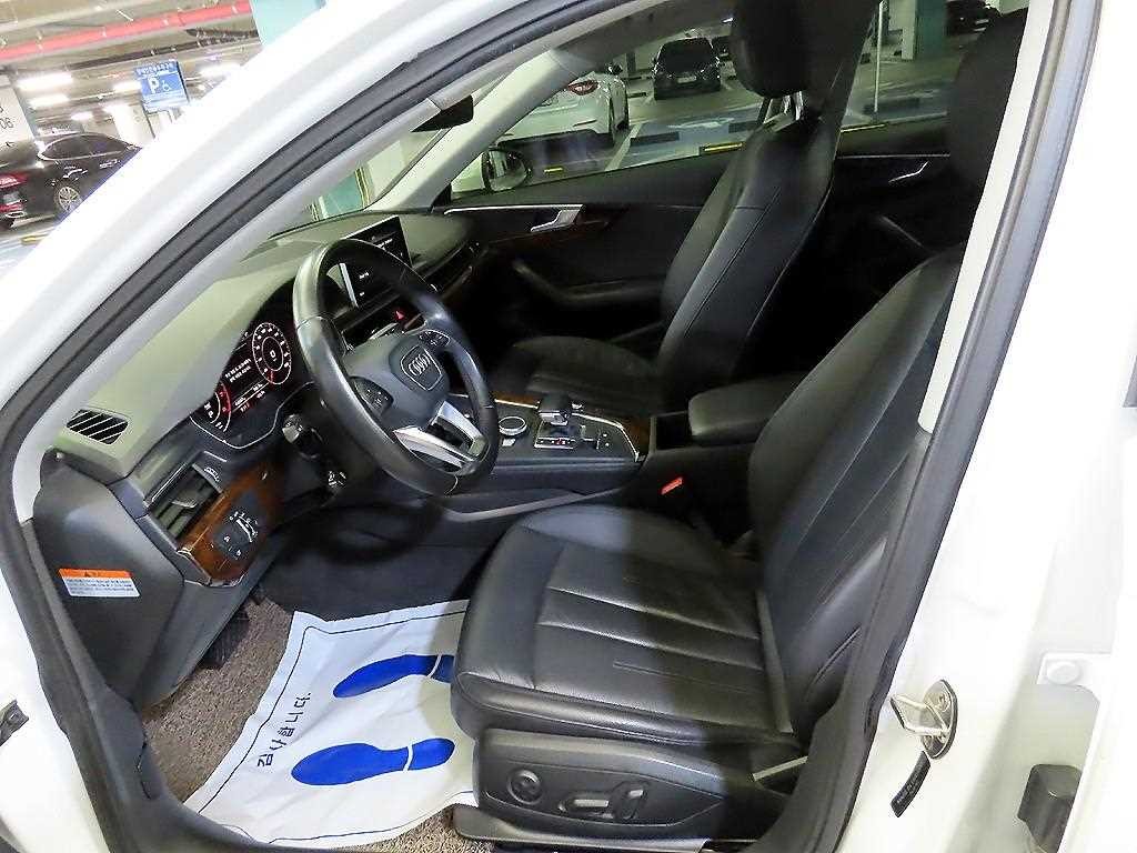 아우디 A4 A4 (B9) 45 TFSI 이미지 6