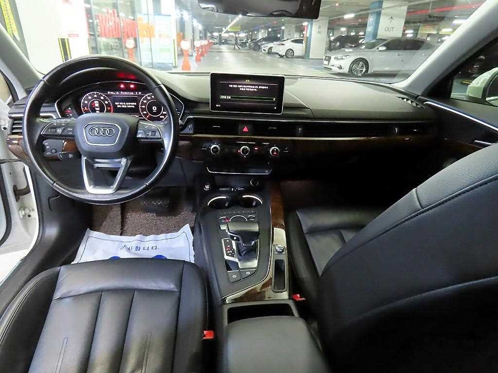 아우디 A4 A4 (B9) 45 TFSI 이미지 8