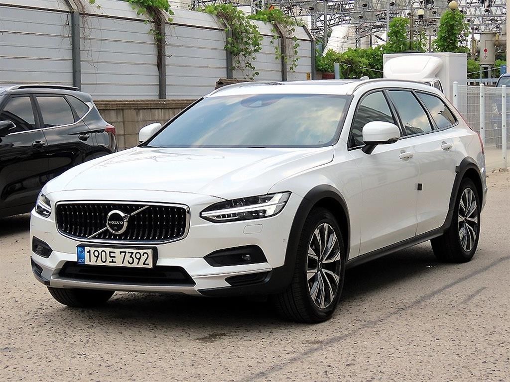 볼보 V90 V90 크로스컨트리 B5 AWD 이미지 2