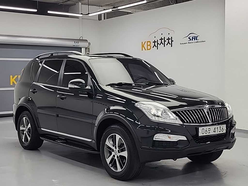 KG모빌리티(쌍용) 렉스턴 렉스턴W 2.2 4WD RX7 럭셔리 이미지 4