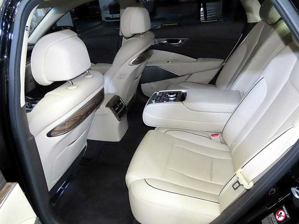 기아 K9 더 K9 3.8 GDI 2WD 플래티넘Ⅰ 이미지 7