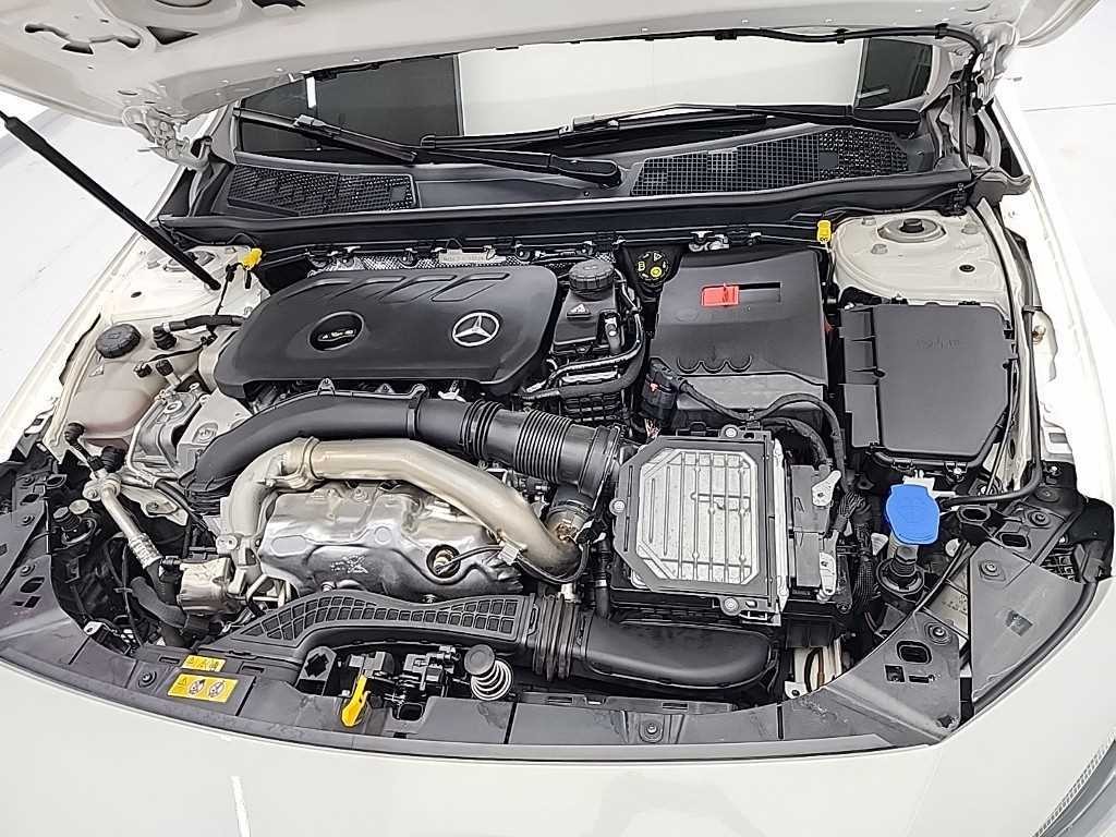 벤츠 A 클래스 A클래스 W177 A220 해치백 이미지 5