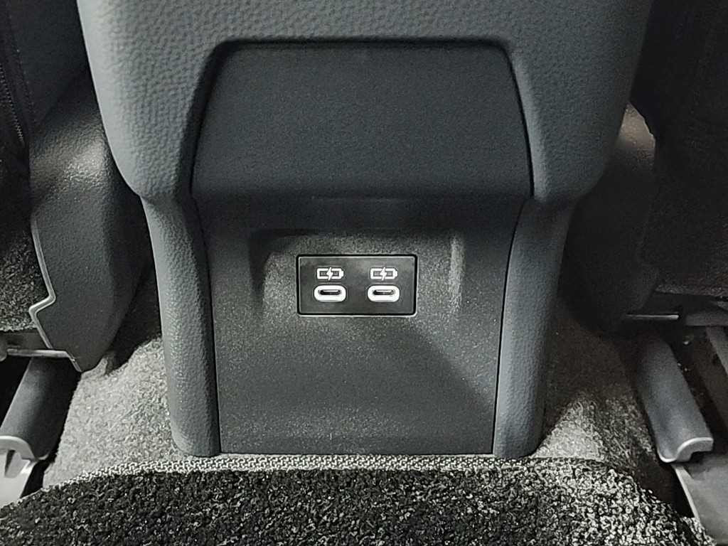 토요타 프리우스 프리우스 5세대 2.0 PHEV XSE 이미지 13