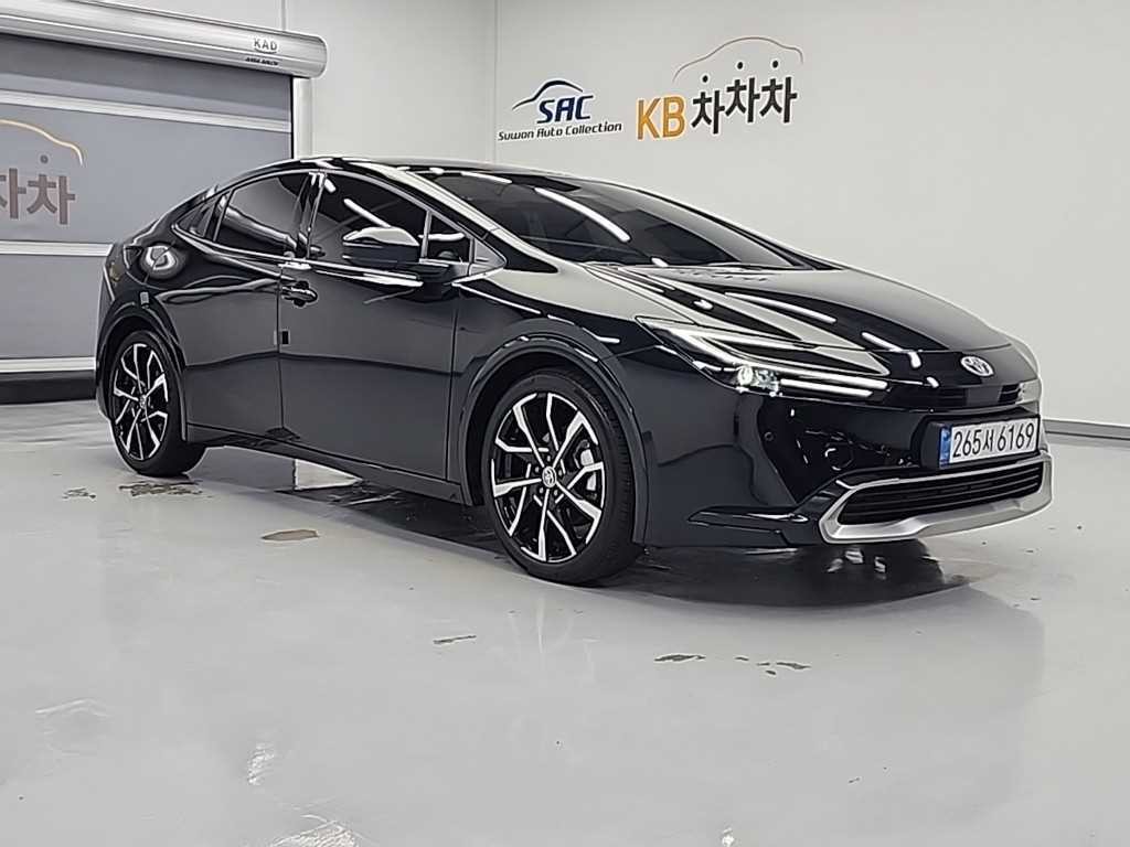 토요타 프리우스 프리우스 5세대 2.0 PHEV XSE 이미지 4