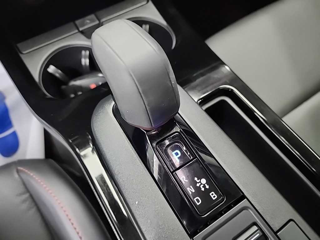 토요타 프리우스 프리우스 5세대 2.0 PHEV XSE 이미지 8