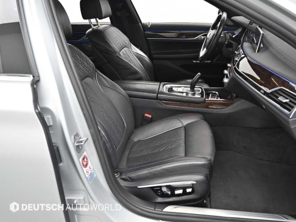 BMW 7시리즈 7시리즈 (G11) 730d xDrive 이미지 10