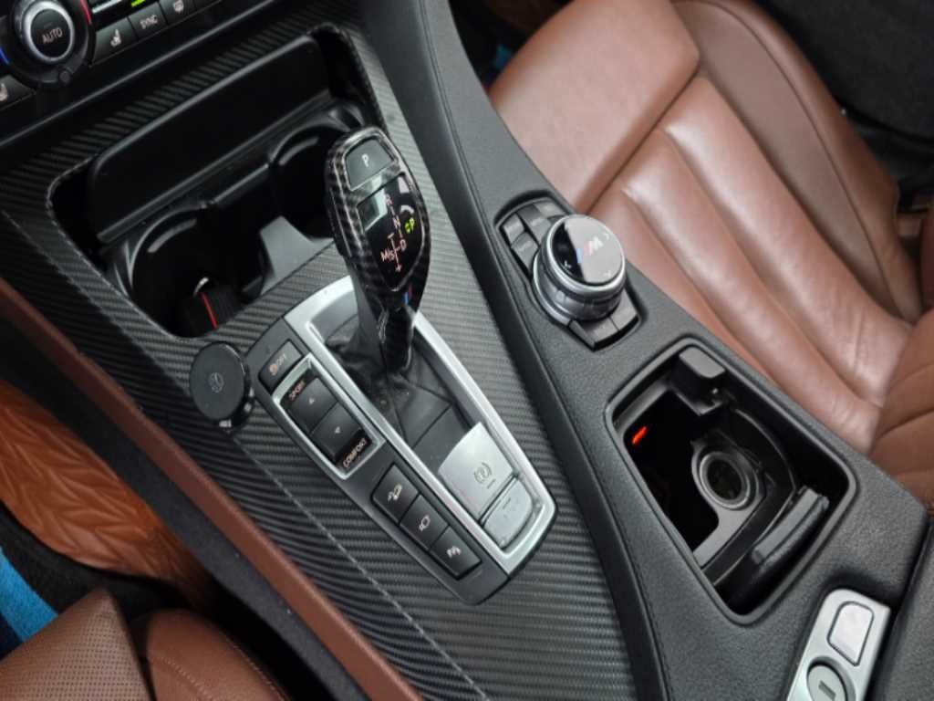 BMW 6시리즈 6시리즈 (F12) 640 그란쿠페 d xDrive M 스포츠 그란쿠페 이미지 9