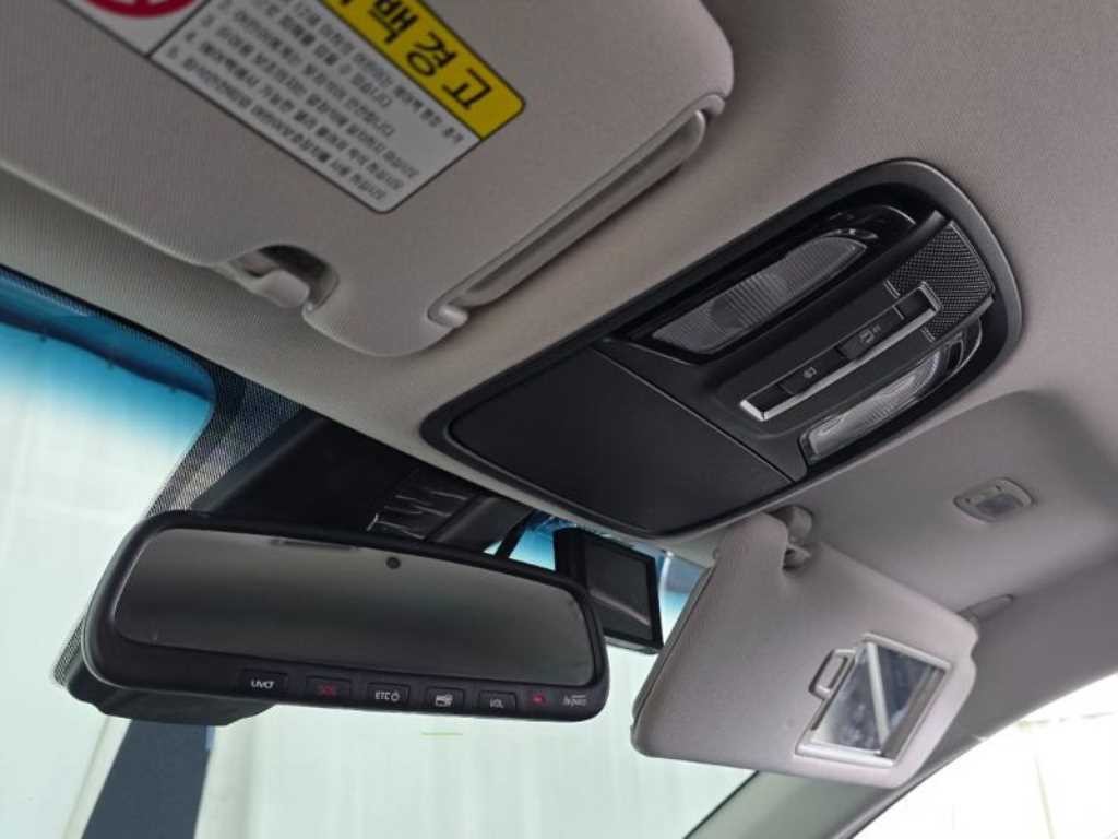 기아 쏘렌토 더 뉴 쏘렌토 디젤 2.2 2WD 노블레스 스페셜 이미지 18
