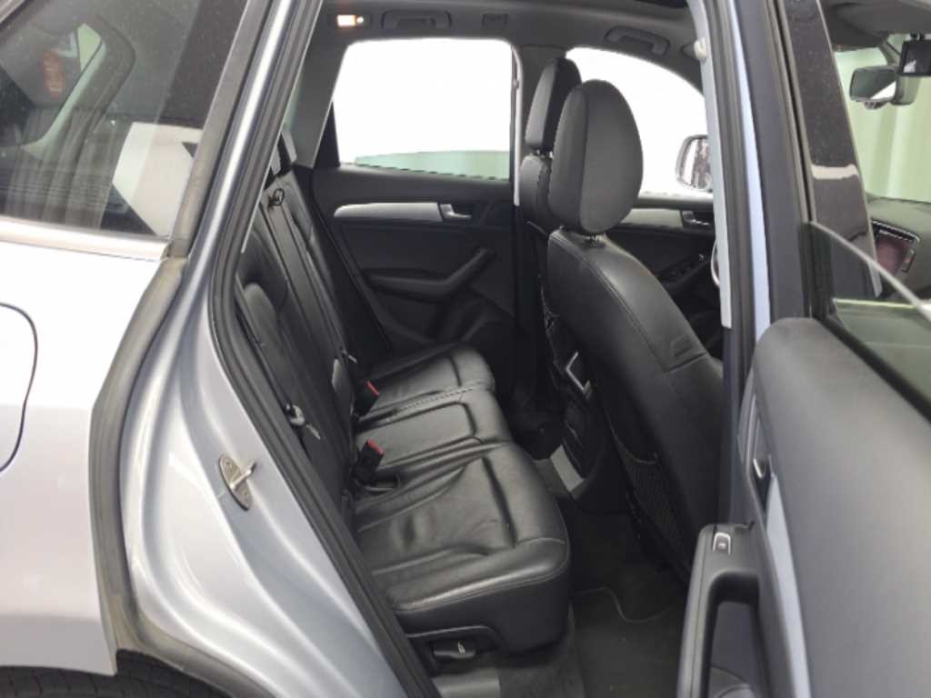 아우디 Q5 35 TDI 콰트로 이미지 12