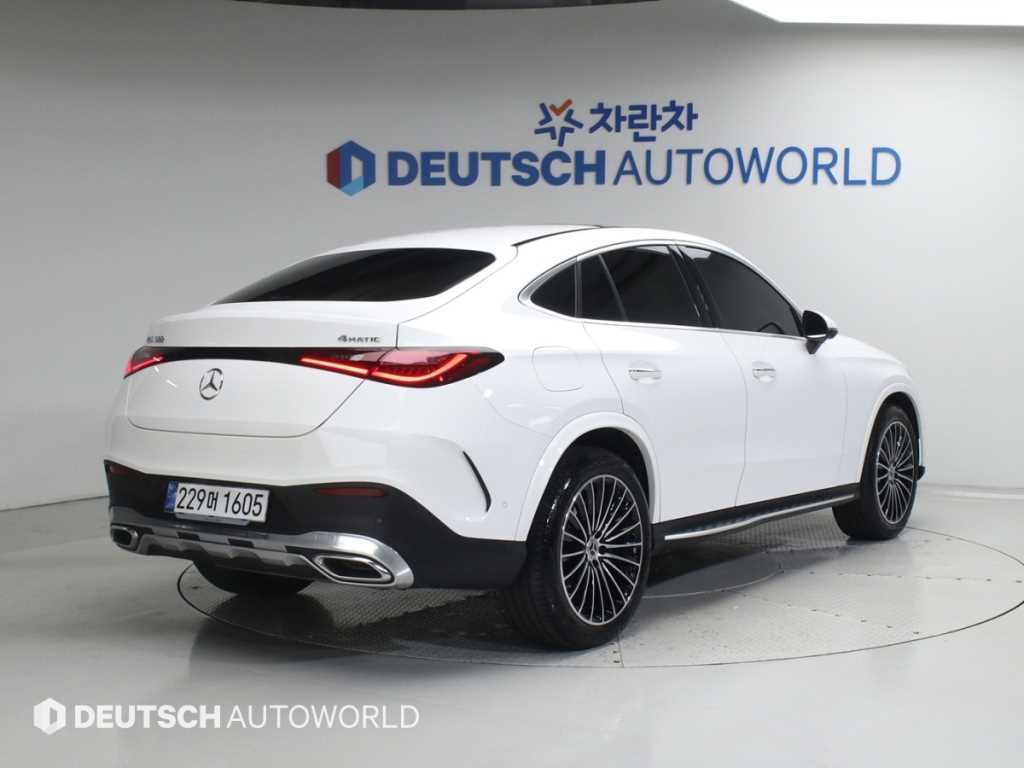 벤츠 GLC 클래스 GLC클래스 X254 GLC300 4MATIC 쿠페 AMG 라인 이미지 2